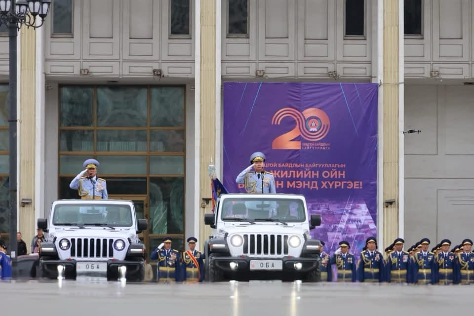 Цэргийн ёслол, хүндэтгэлийн ёслолын жагсаалд 1600 гаруй орчим албан хаагч, тусгай албаны техник хэрэгсэлтэйгээр оролцлоо