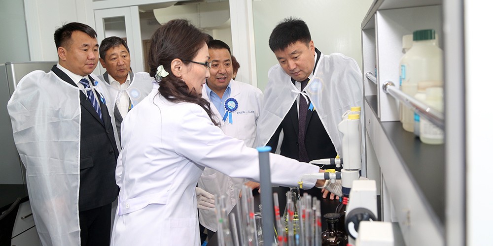 Усны төв лаборатори 60-70 төрлийн шинжилгээ хийнэ